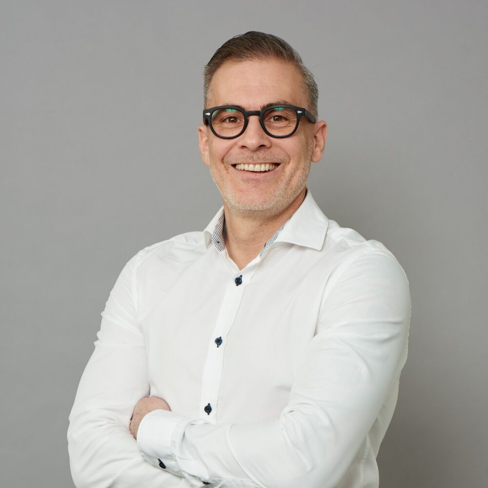 tommy-skjorta-klippt75-1000×1000